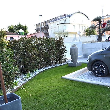 Iris Ar Holiday-Home Peschiera del Garda Luaran gambar