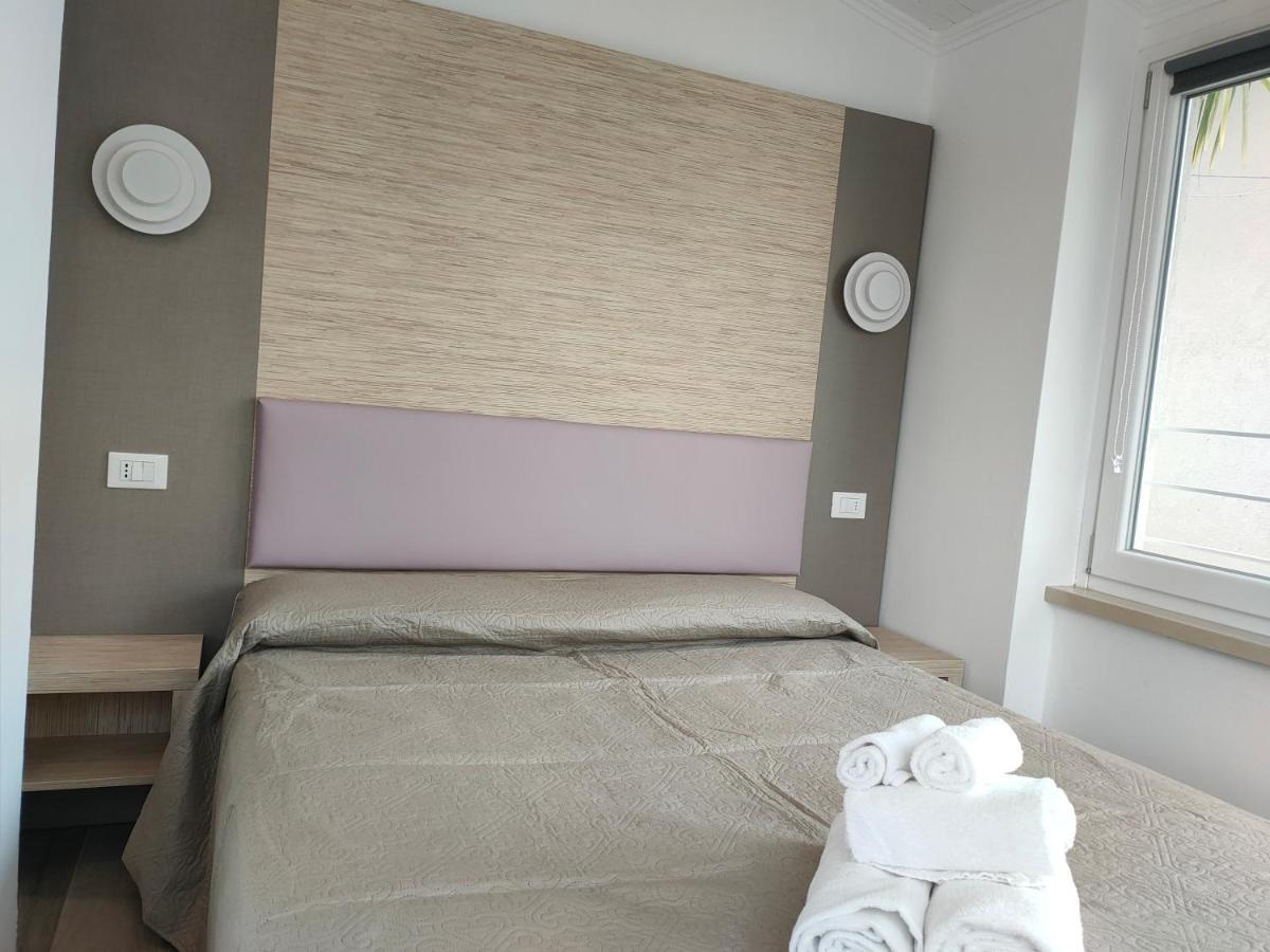 Iris Ar Holiday-Home Peschiera del Garda Luaran gambar