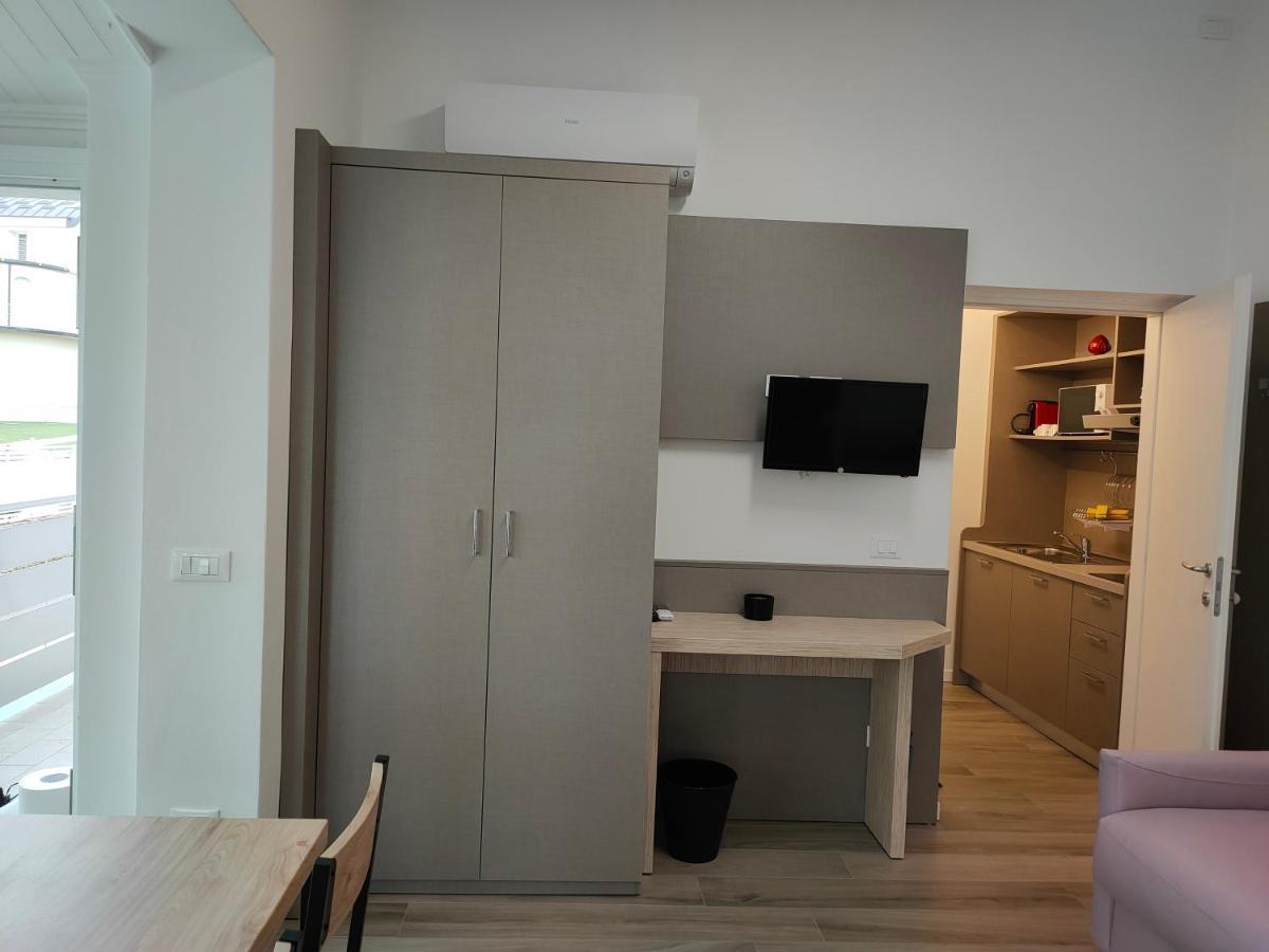 Iris Ar Holiday-Home Peschiera del Garda Luaran gambar