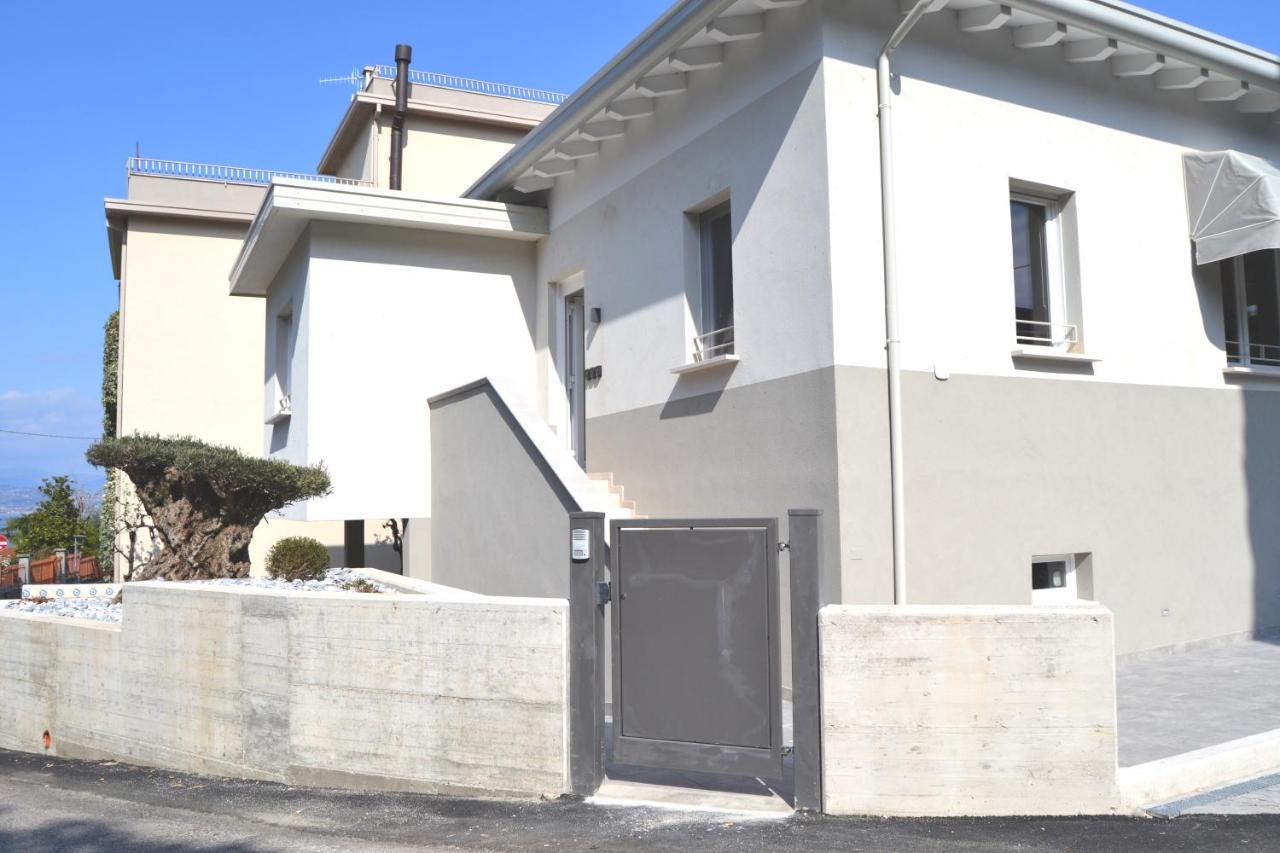 Iris Ar Holiday-Home Peschiera del Garda Luaran gambar